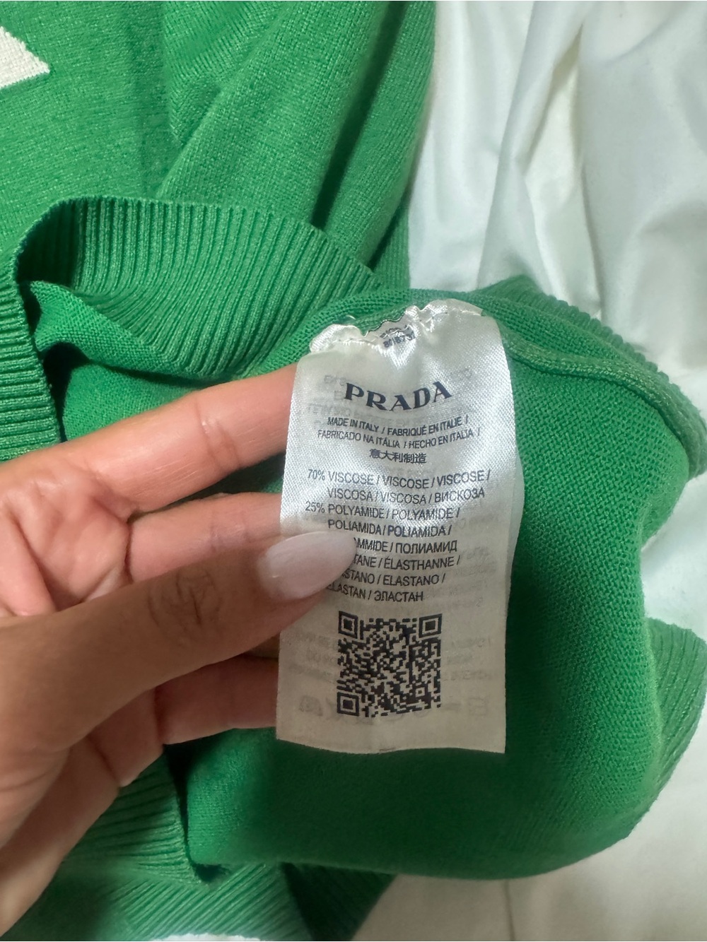 Prada green sweatshirt - Picture 5 of 5